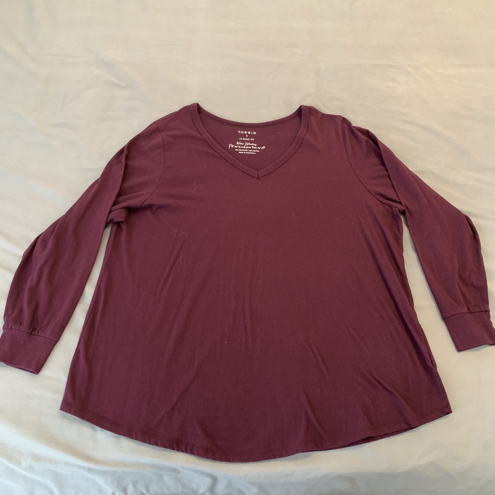 Torrid Shirt Womens 3 Purple Long Sleeve V Neck Classic Fit Tee Plus Basic Top